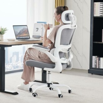 TRALT 330 LBS White Mesh Chair